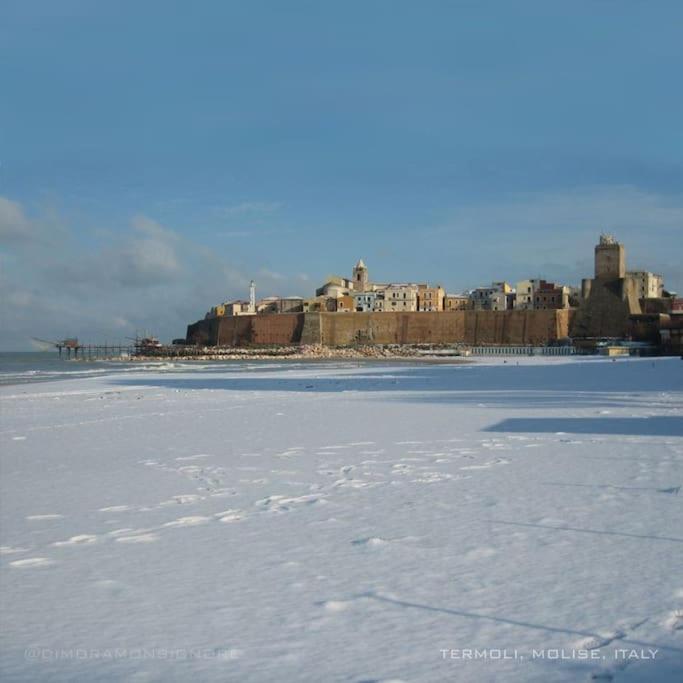 Torre Del Meridiano Casa Vacanze Centrale Apartment Termoli Luaran gambar